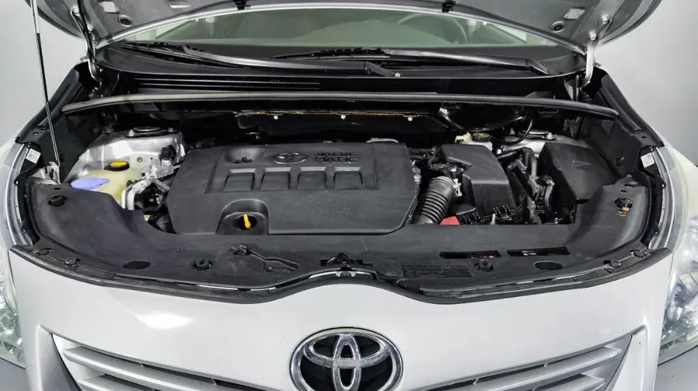 Toyota Corolla Verso: який двигун кращий і надійніший в експлуатації Toyota Corolla Verso: какой двигатель лучше